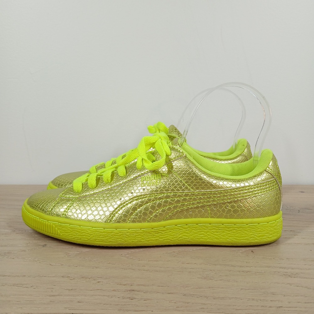 Puma Sneakers Womens 7 Neon Green Snakeskin Lace Up Low Top Streetwear Retro